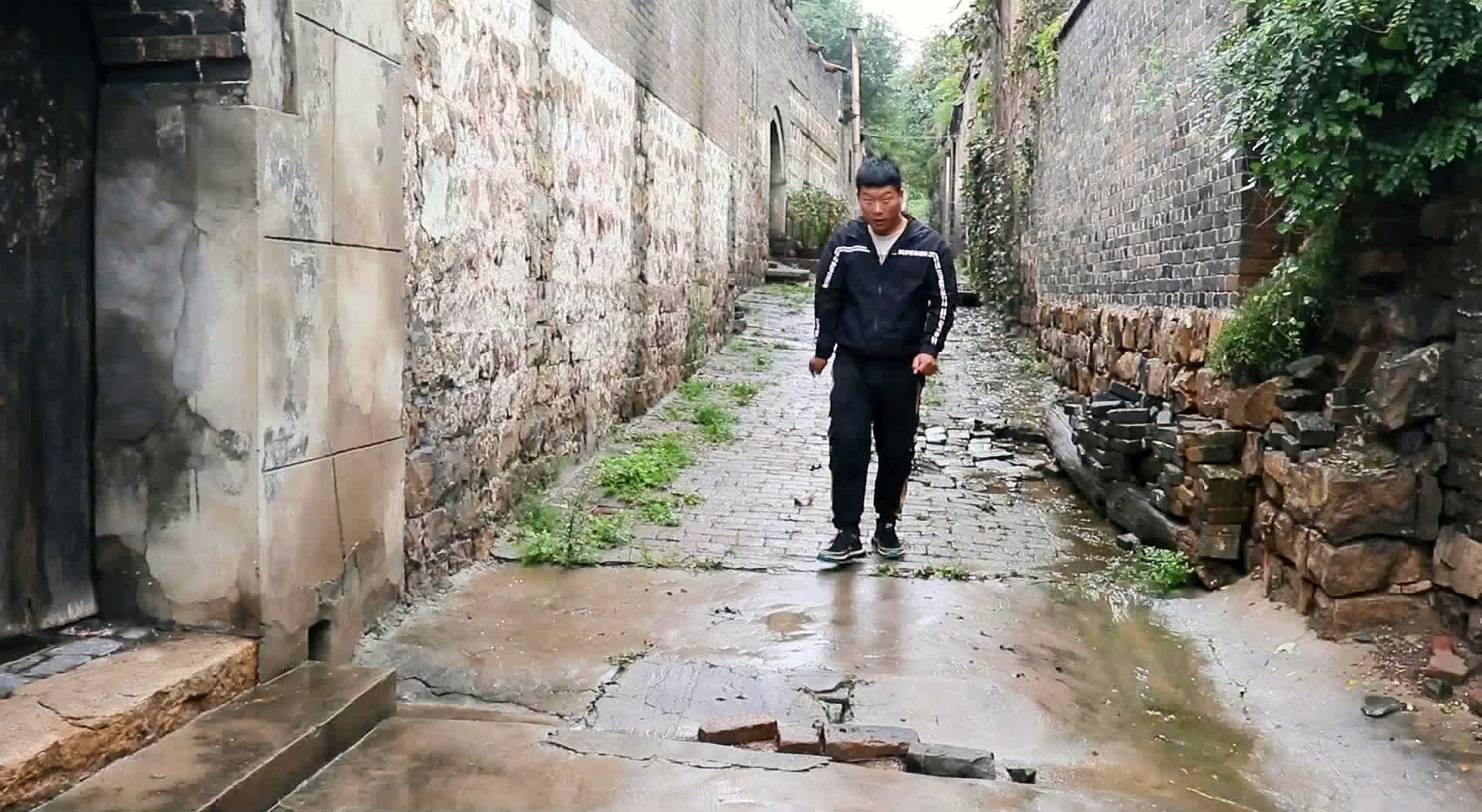 东北雨宙的秘密角落，独特风味的小巷与平行宇宙的交汇点
