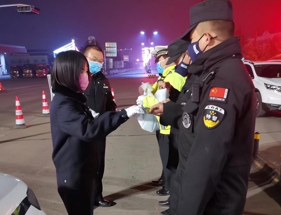 两人造谣医院员工组织卖淫遭拘事件，如何避免参与造谣及应对谣言的策略指南
