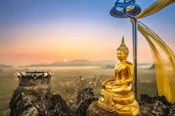 最新念机佛，自然美景的心灵之旅